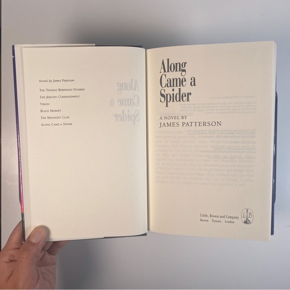 2/$50 - Along Came a Spider by James Patterson - Picture 8 of 13